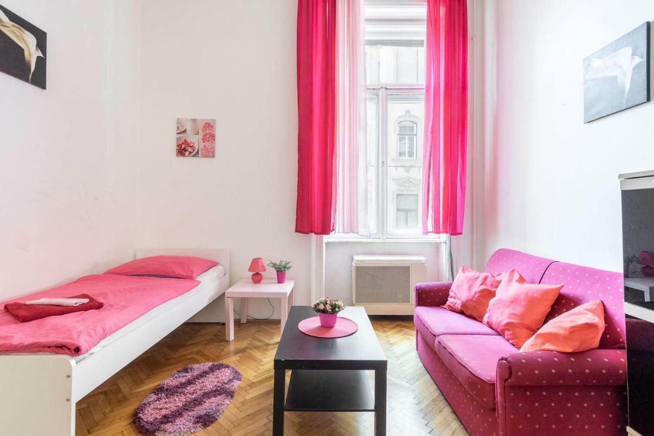Izabella Home Boedapest Buitenkant foto