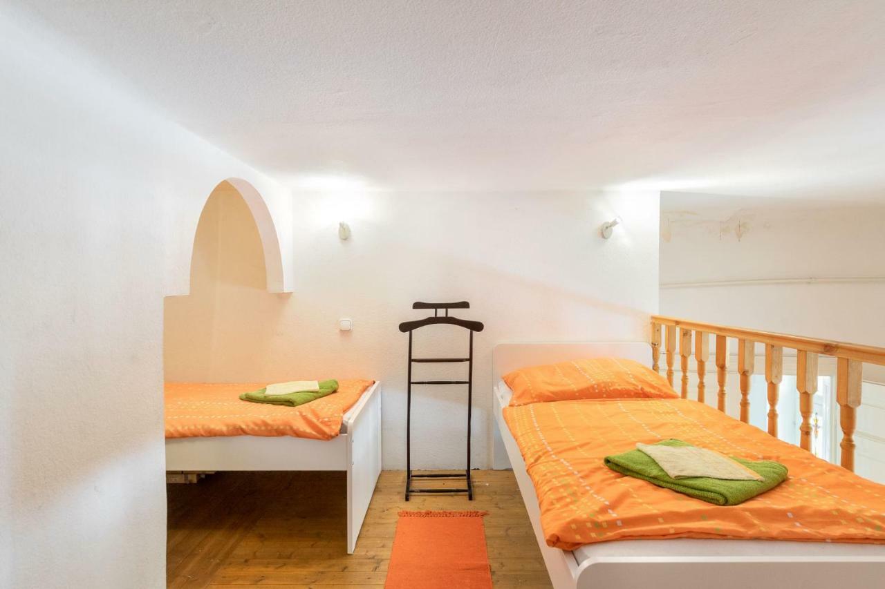 Izabella Home Boedapest Buitenkant foto