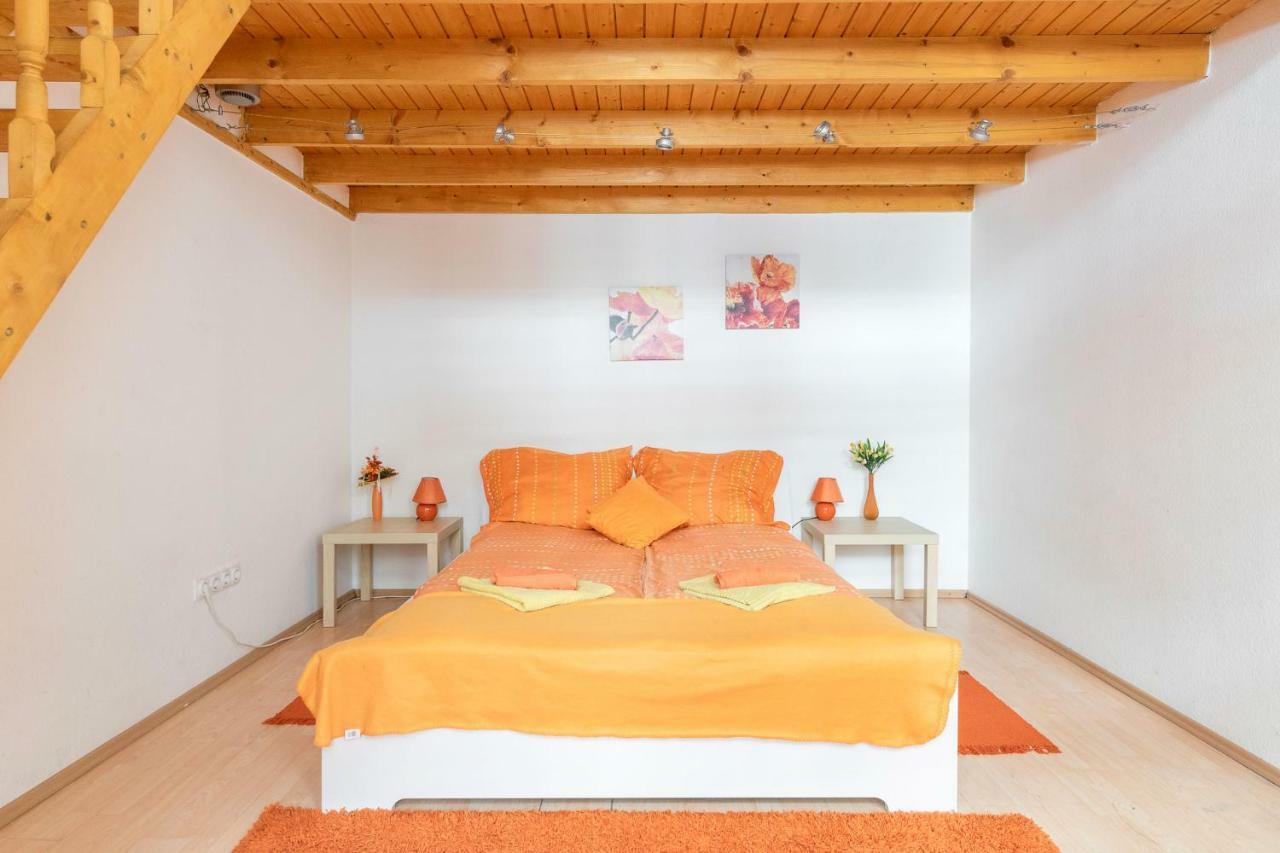 Izabella Home Boedapest Buitenkant foto